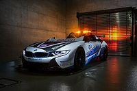 BMW revela novo safety car h&iacute;brido da F&oacute;rmula E