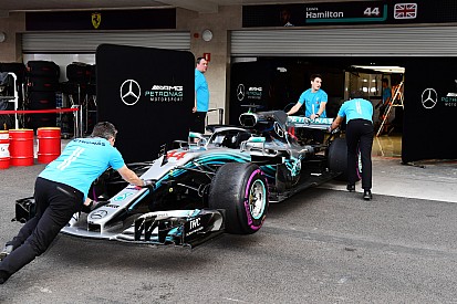 Hamilton desvela que Mercedes sigue investigando los problemas de México