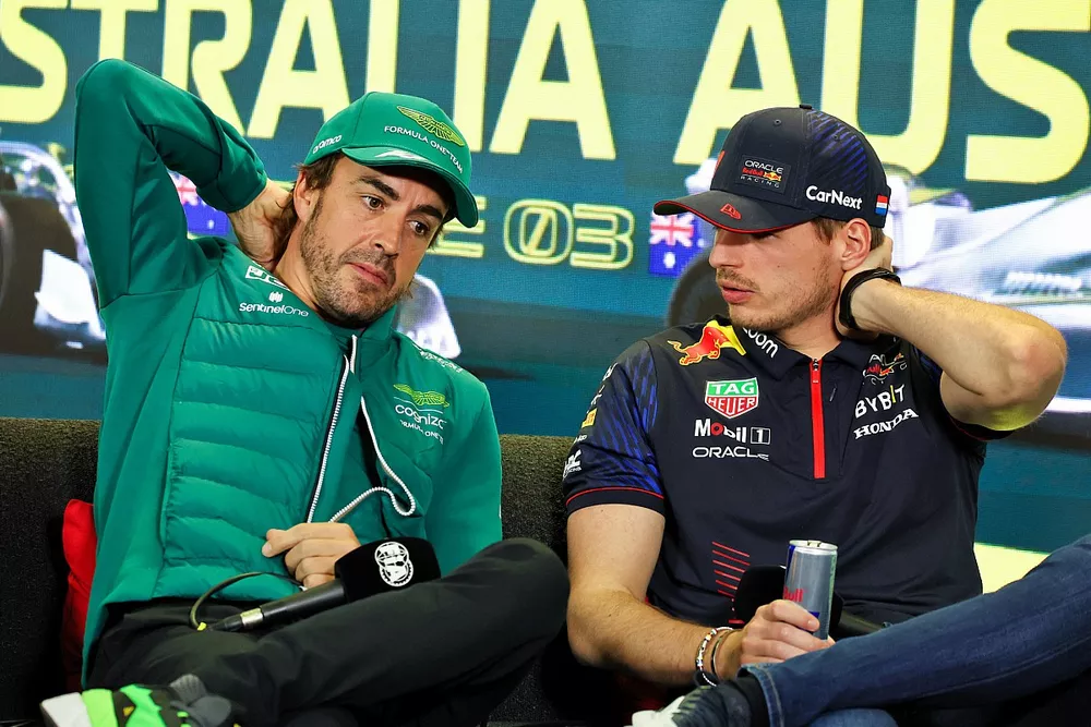 Fernando Alonso, Aston Martin F1 Team et Max Verstappen, Red Bull Racing, en conf&eacute;rence de presse