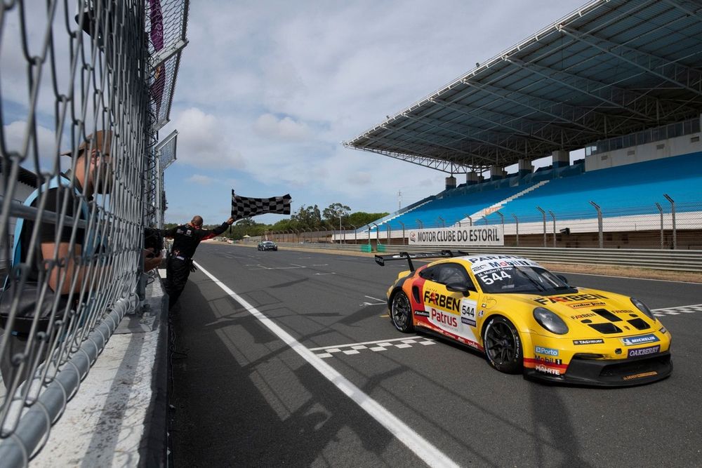 Mar&ccedil;al Muller e Felipe Fraga