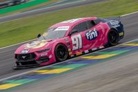 Barrichello desembarca em SP no domingo e conquista título da NASCAR Brasil