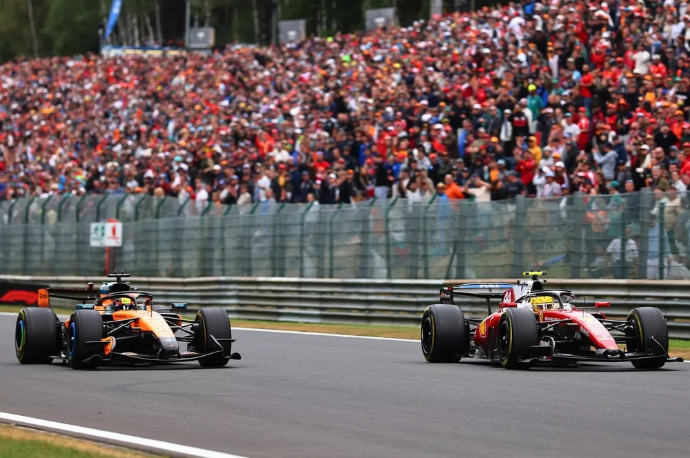 Lewis Hamilton, Ferrari, Oscar Piastri, McLaren