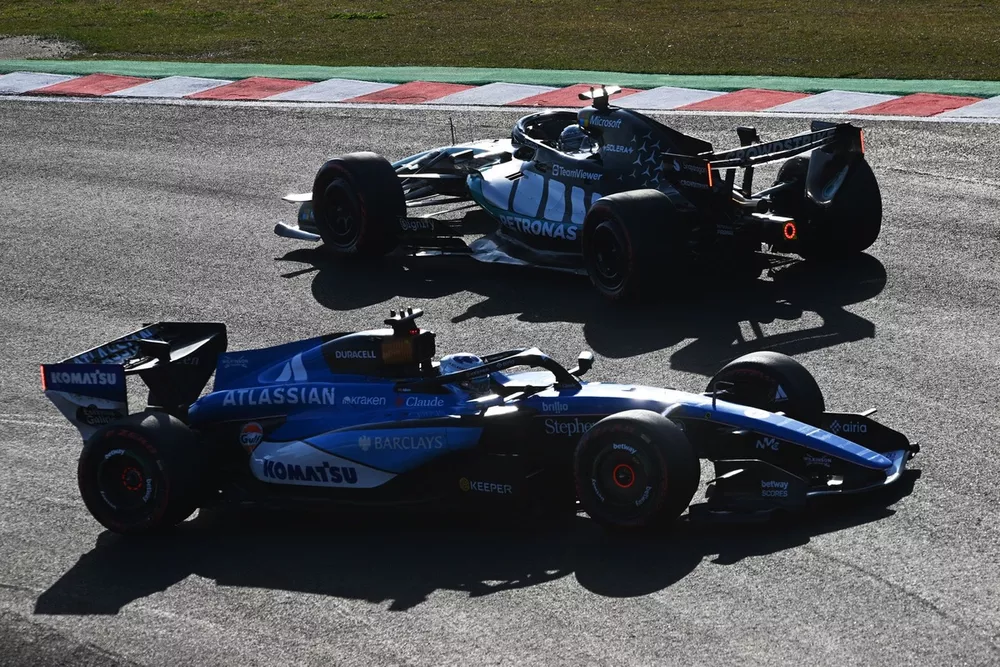 George Russell, Mercedes, Alexander Albon, Williams