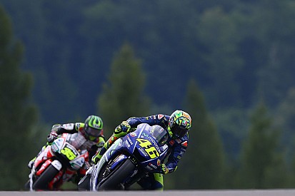 Rossi: Pit stoplu yarışlarda iyi değilim