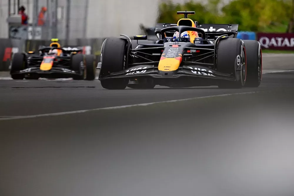 Max Verstappen, Red Bull Racing, Yuki Tsunoda, Red Bull Racing