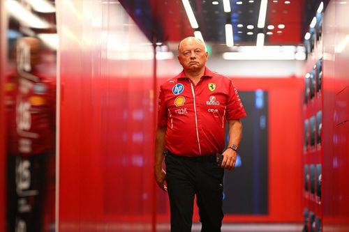 F1: Vasseur admite que "subestimou press&atilde;o psicol&oacute;gica" ao n&atilde;o desenvolver carro 