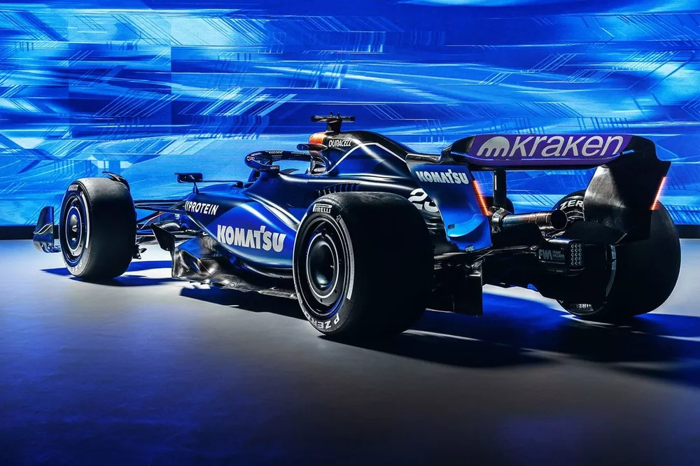 Williams Sim Racing Albon: New Williams F1 car feels