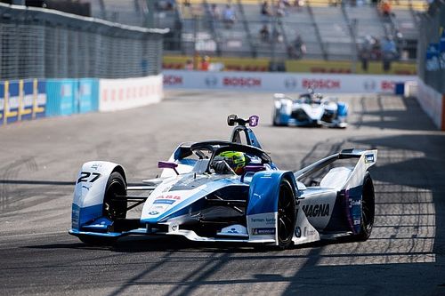 Sims logra su primera pole en Nueva York y Buemi ya no puede ser campeón