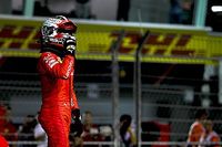 Leclerc, tras la pole: "Me he visto varias veces contra el muro"