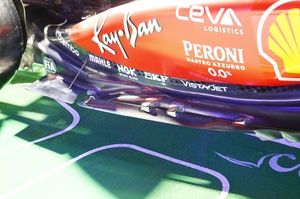 El nuevo suelo y el aler&oacute;n m&aacute;s flexible de Ferrari para batir a McLaren