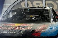 Las versiones de la FIA y Ford se contradicen en el abandono de Sainz