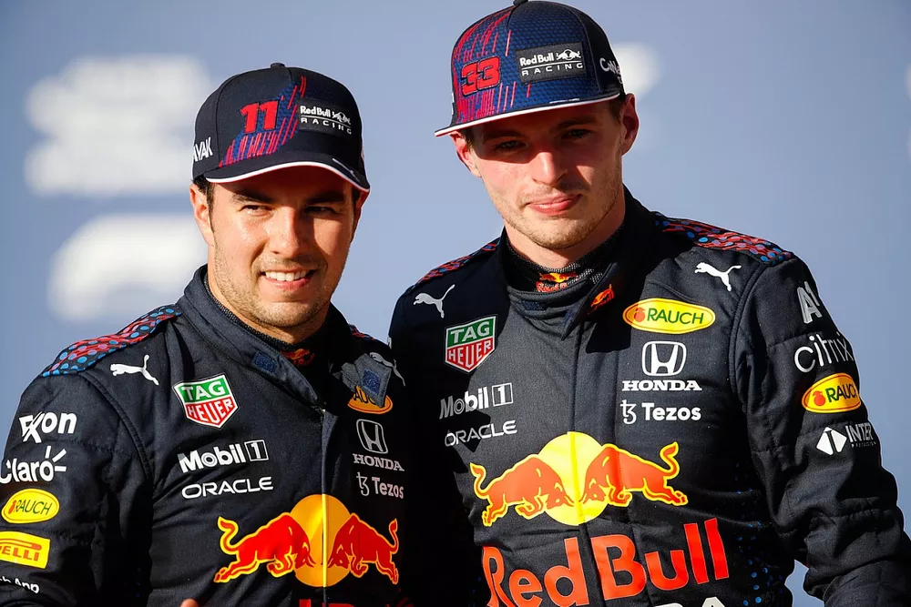 Sergio Perez, Red Bull Racing, en pole man Max Verstappen, Red Bull Racing