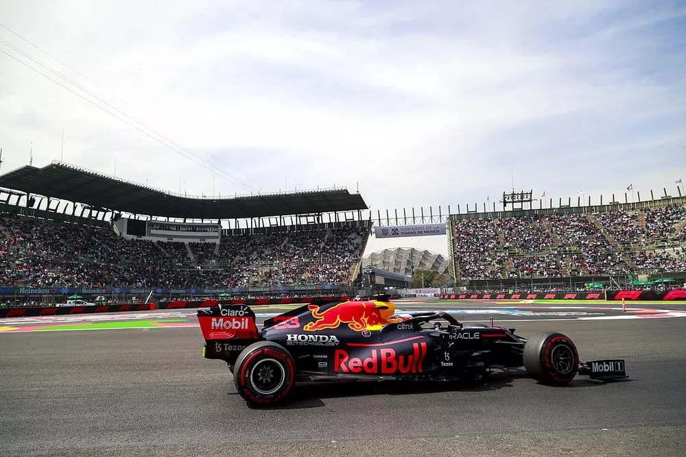 Max Verstappen, Red Bull Racing RB16B
