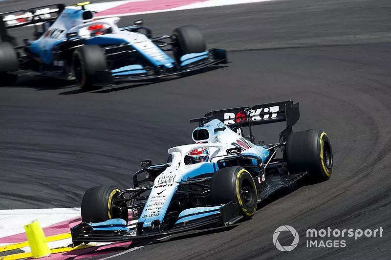 George Russell, Williams Racing FW42, voor Robert Kubica, Williams FW42