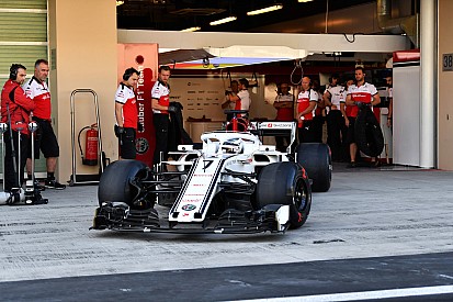 Abu Dhabi, Test Pirelli F1: ecco Raikkonen al debutto sulla Sauber