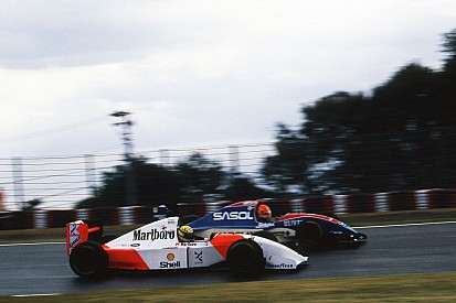 Irvine lembra soco de Senna: “tentou fazer parecer que era minha culpa”