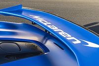 L’erede della McLaren 720S arriva ad aprile e si chiama 750S