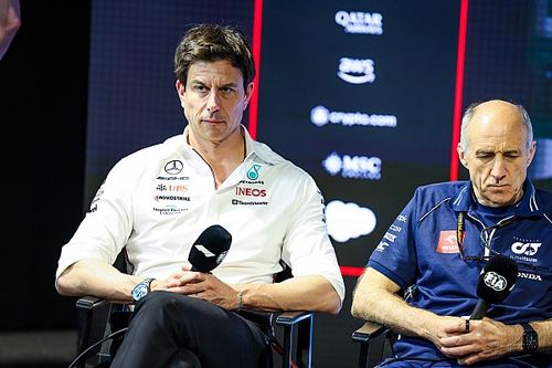 Jordan: Wolff deber&iacute;a asumir su culpa por el fracaso de Mercedes