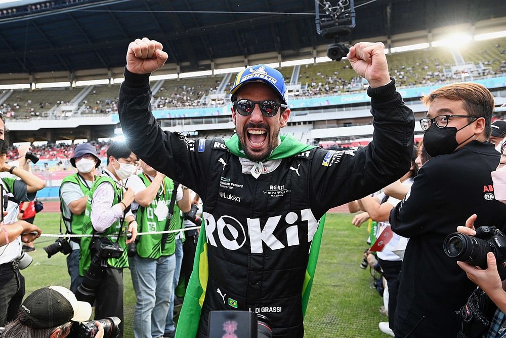 Lucas di Grassi, Venturi Racing, celebrando su 3ª posición