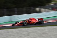 La nieve y Vettel protagonizaron la segunda jornada de test