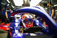 Kvyat califica de "broma" la prohibici&oacute;n de cambiar su casco