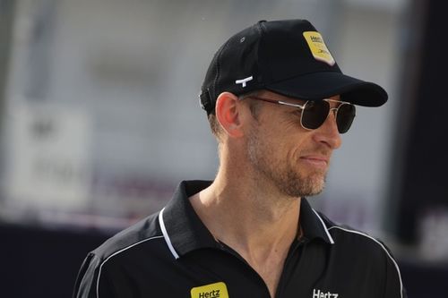 Jota anuncia los compa&ntilde;eros de Button para el WEC 2025 en el debut oficial de Cadillac