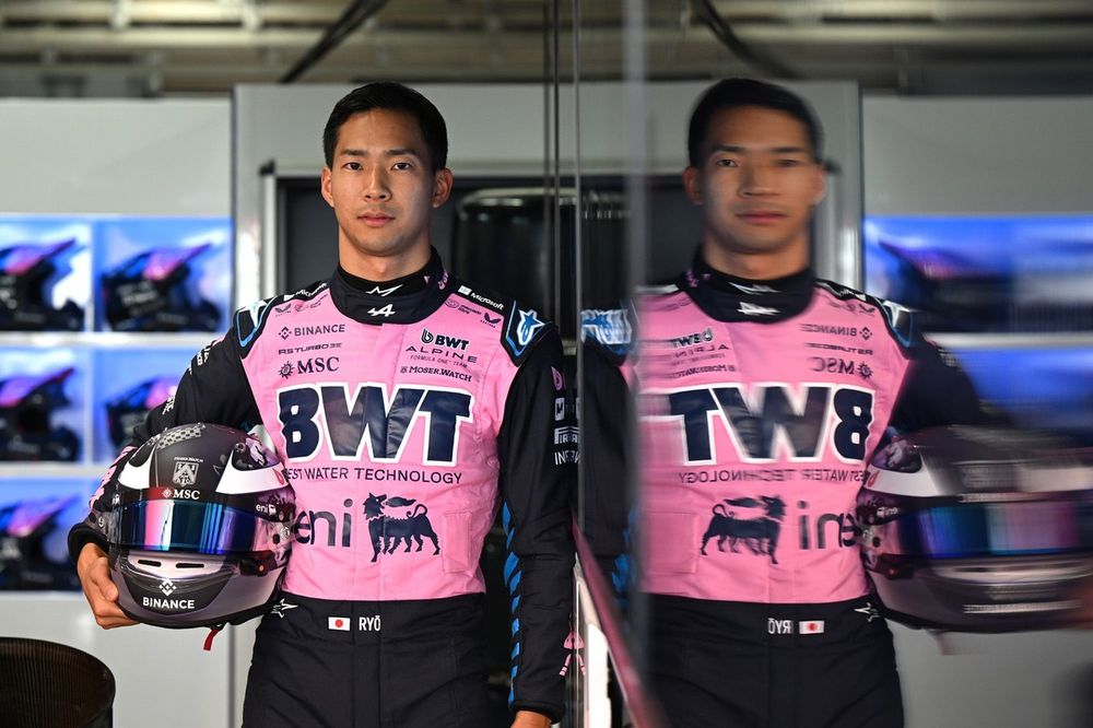 Ryo Hirakawa, Alpine reserve driver 
