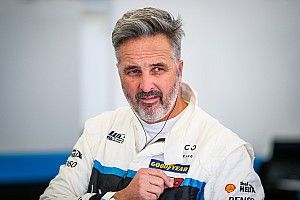 Muller regresa a la pole después de dos años y Urrutia en top 5