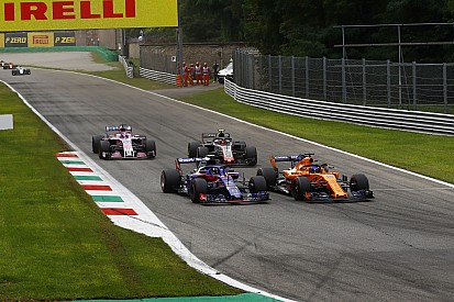 Gasly: Alonso azért agresszív, mert tudja, hogy el fogja hagyni az F1-et