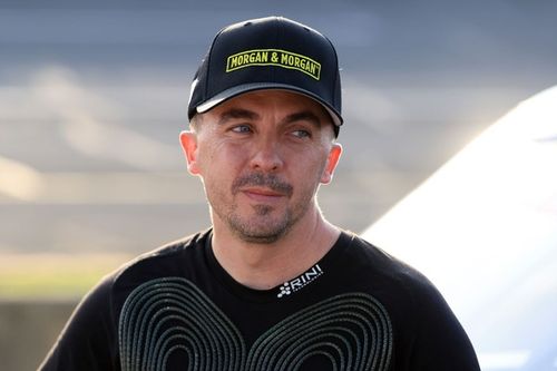 NASCAR Truck: Frankie Muniz se machuca em queda e perderá corrida de Darlington