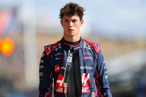 F1 - Bearman comenta lance com Antonelli e puni&ccedil;&atilde;o da sprint: "Achei que seria suspenso"