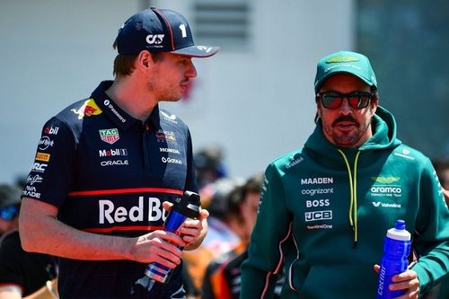 F1 - Alonso apoia Verstappen na disputa pelo título de 2025: "Já venceu sem o melhor carro"