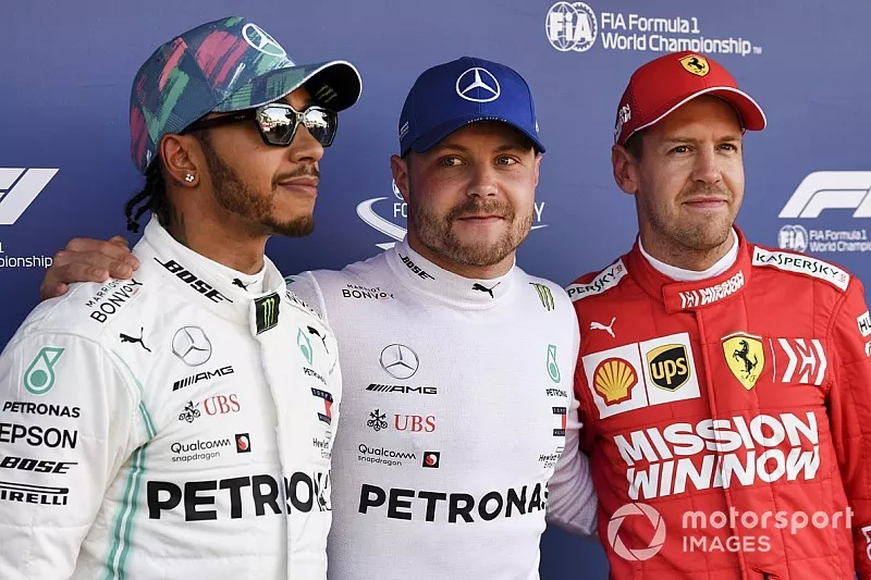 Top 3 Qualifiche: Lewis Hamilton, Mercedes AMG F1, il poleman Valtteri Bottas, Mercedes AMG F1, e Sebastian Vettel, Ferrari