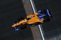 Alonso, preocupado por la calificaci&oacute;n para las 500 de Indy