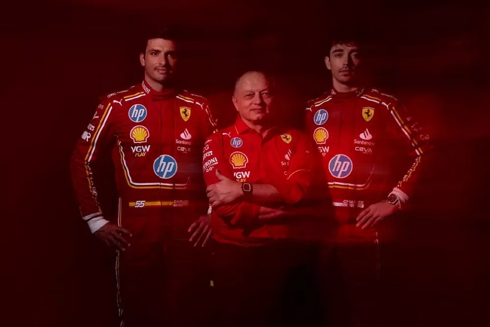 Charles Leclerc, Carlos Sainz, Ferrari, Frederic Vasseur, Team Principal and General Manager, Scuderia Ferrari