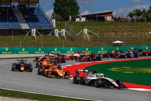 F3 Espa&ntilde;a: Boya hereda la victoria tras choque entre Ramos y Meguetounif 