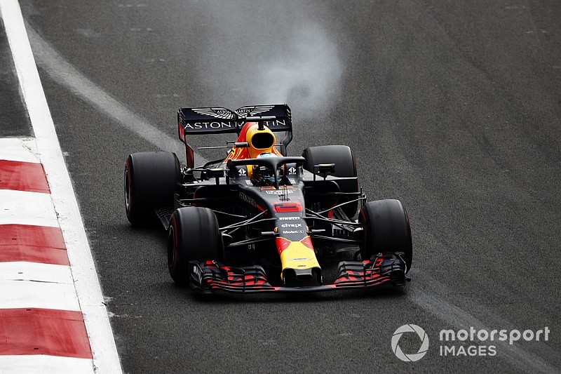 Em série ruim, Ricciardo diz que precisa de pódio para “alma”