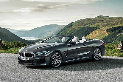 BMW представила кабріолет 8 Series Convertible