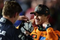 Verstappen da las gracias a Norris: "Miró mucho los retrovisores y se olvidó de frenar"