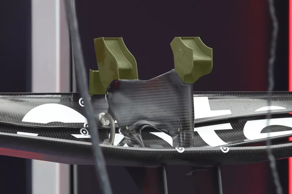 Dettaglio Red Bull RB22