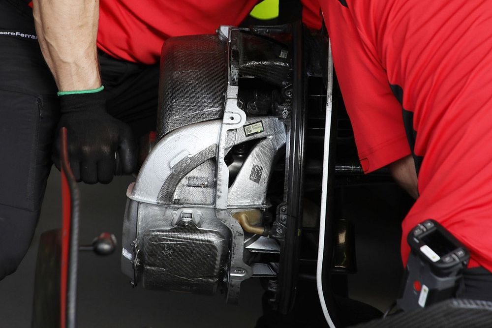 Detalle del freno Ferrari SF-23