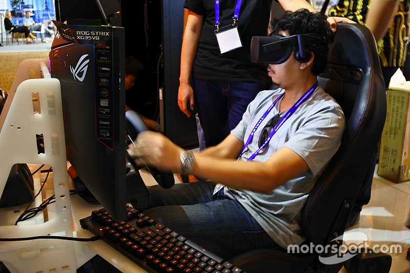 Menjajal rig simulator plastik HM Engineering