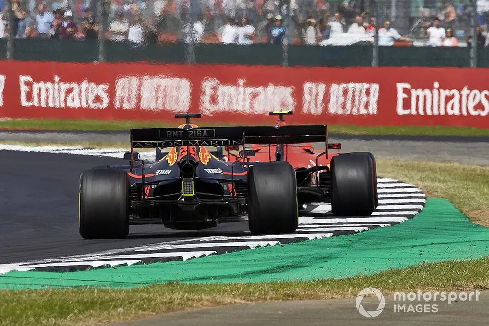 Charles Leclerc, Ferrari SF90, Max Verstappen, Red Bull Racing RB15