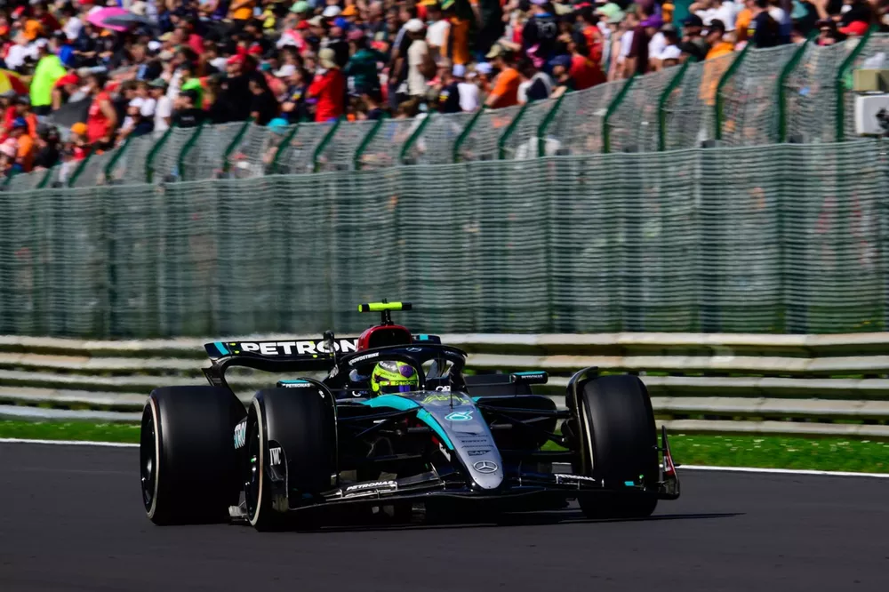 Lewis Hamilton, Mercedes W15