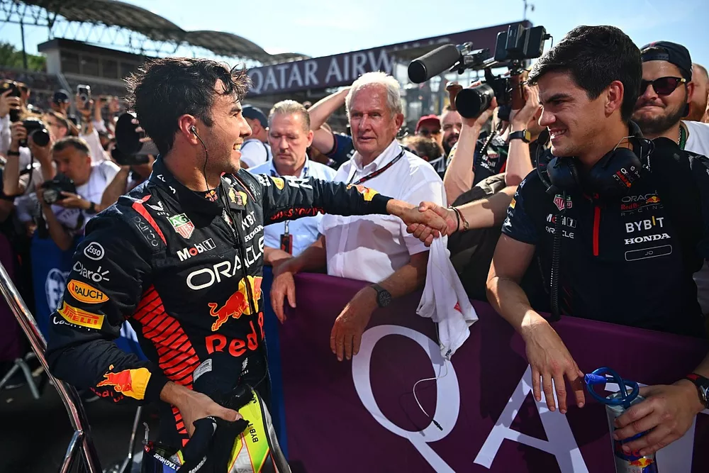 Sergio P&eacute;rez, Red Bull Racing, y Helmut Marko asesor de Red Bull Racing