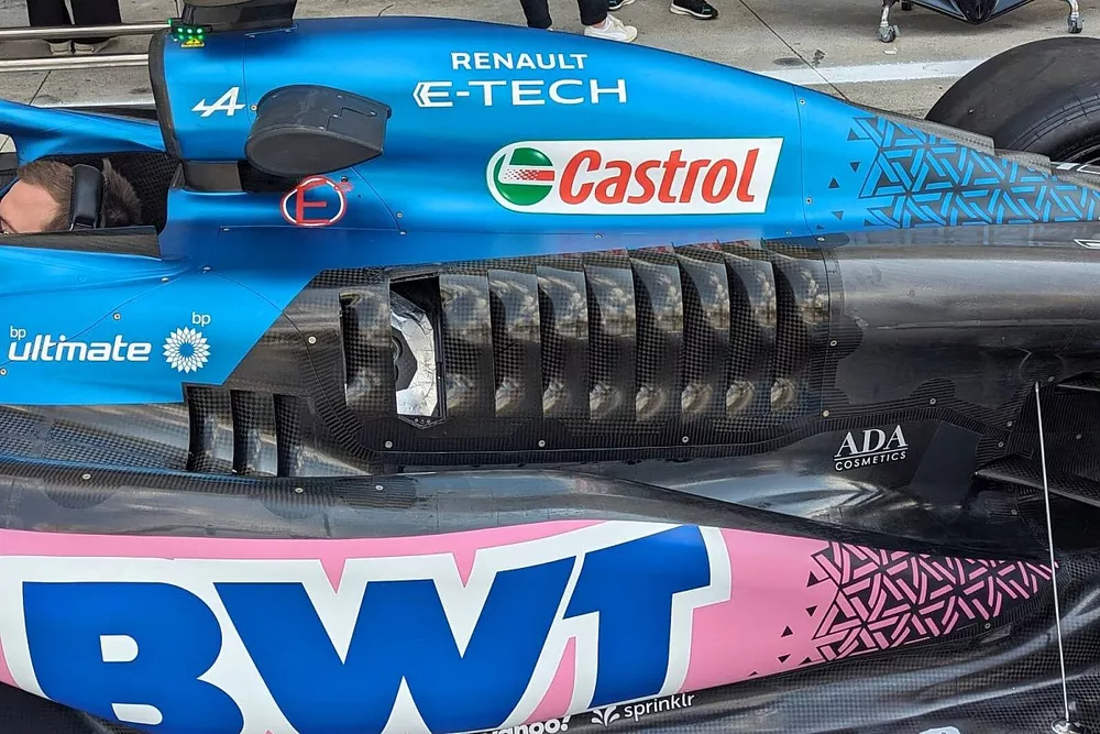 Alpine A523, dettaglio tecnico