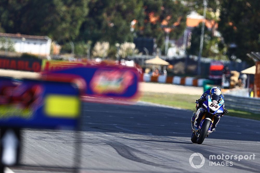 Toprak Razgatlioglu, Pata Yamaha on his way to pole position