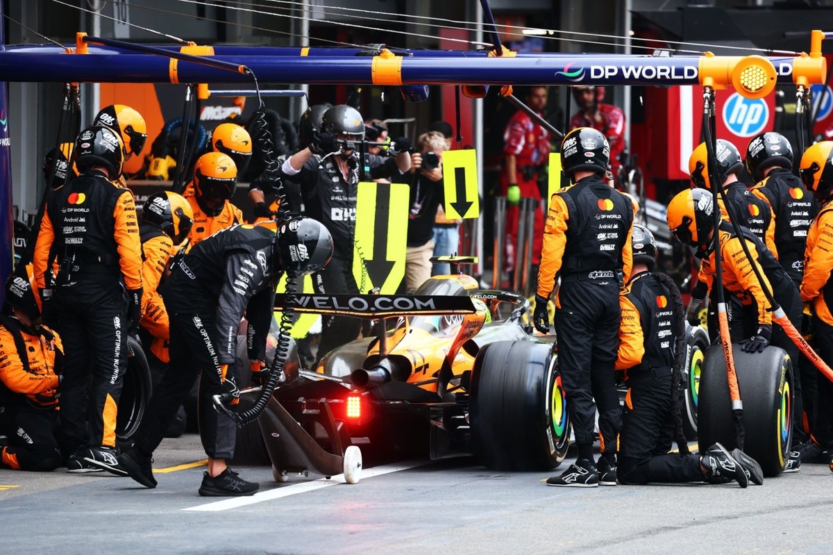Did McLaren pit blunder cost Norris two places in F1 Azerbaijan GP?