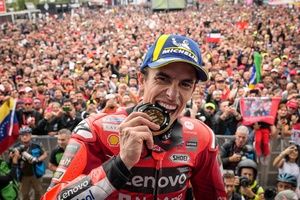 Marc Marquez dan Ducati Bikin Kuis Berhadiah Multistrada V4 S
