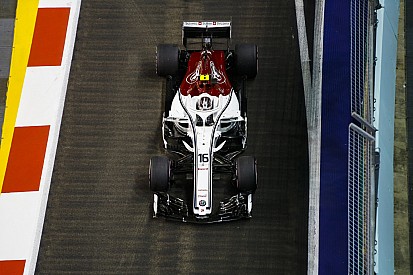 Leclerc újabb pontszerzése a Forma-1-ben a Sauberrel